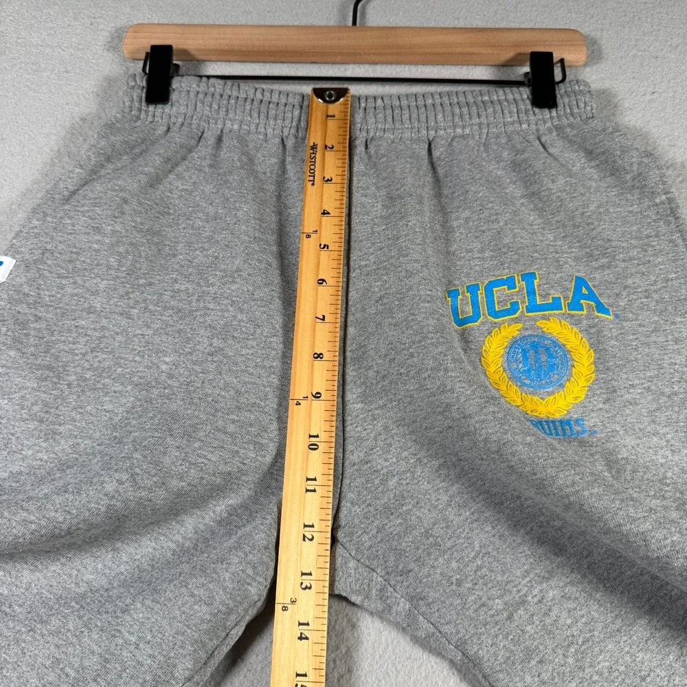 Russell Athletic gear heather features